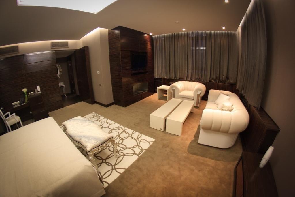 Donatello Boutique Hotel Almaty Exterior photo