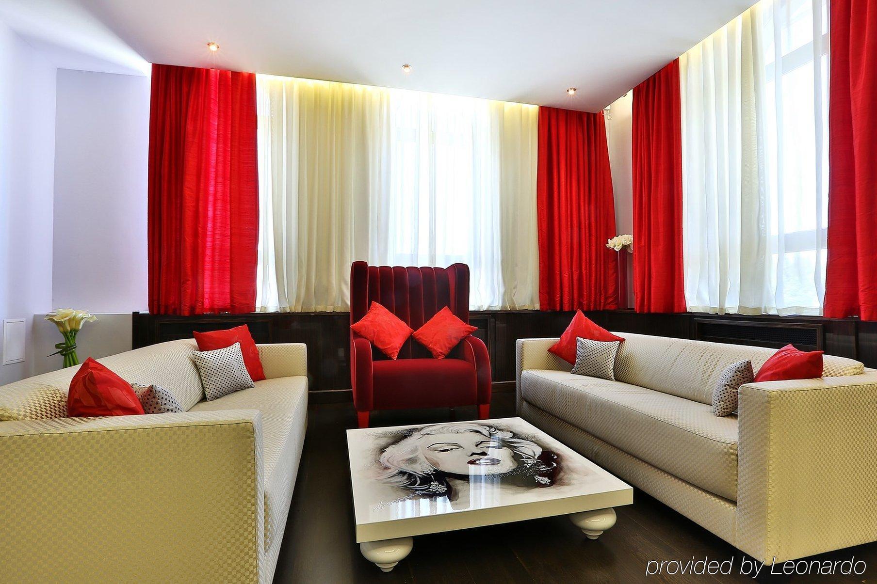 Donatello Boutique Hotel Almaty Exterior photo